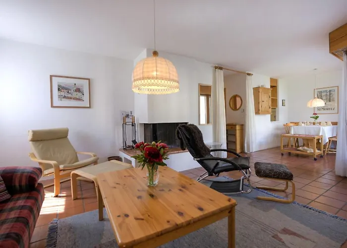 Apartment Chesa Maurus A1