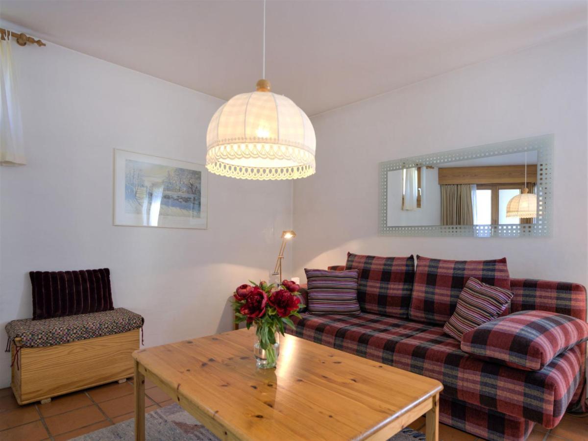 Apartment Chesa Maurus A1 By Interhome *