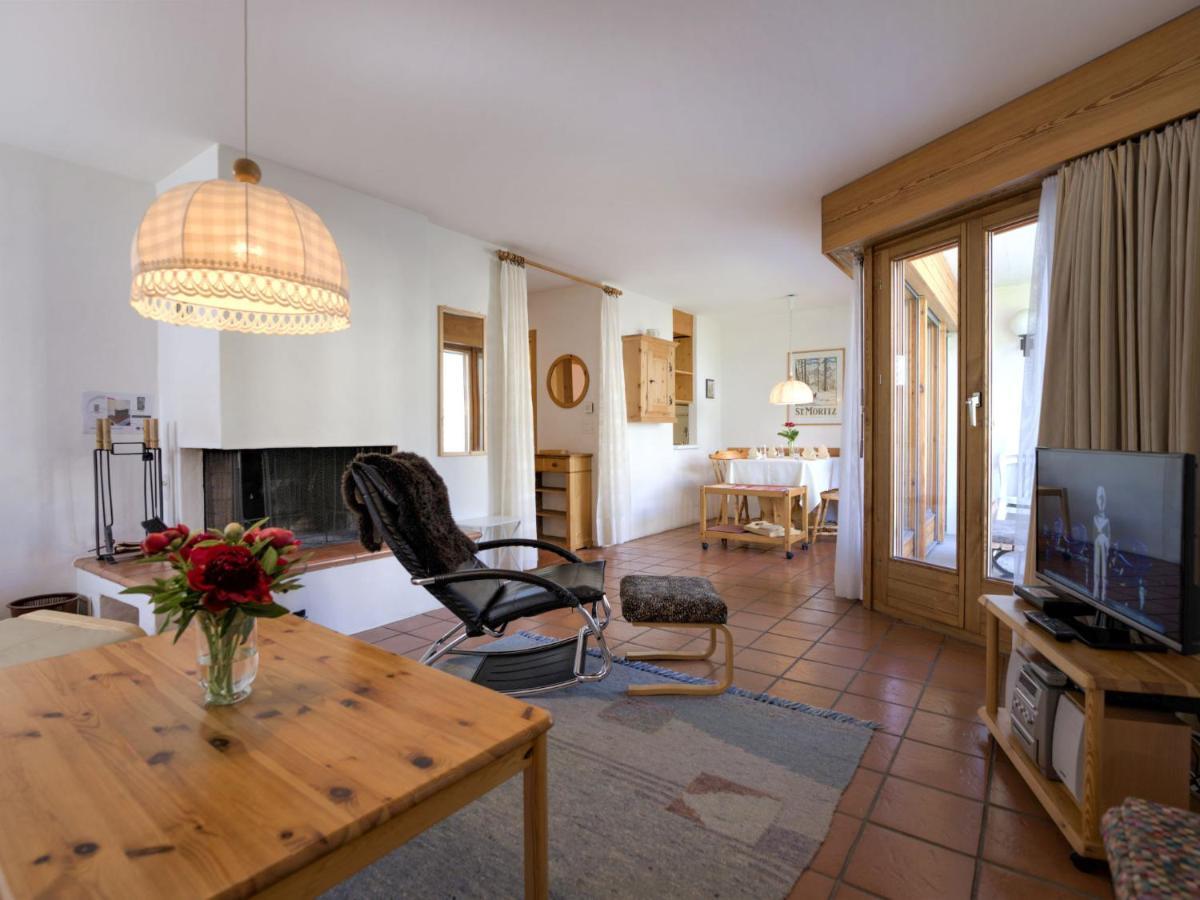 Apartment Chesa Maurus A1 By Interhome